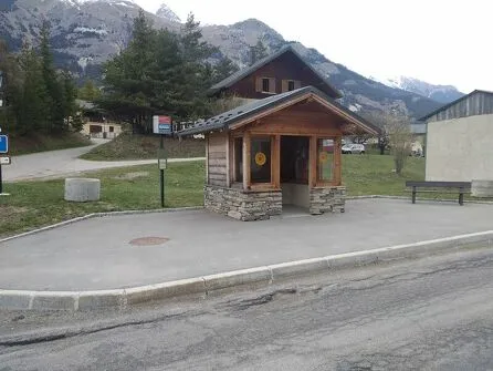 Bushalte N°420 : Bushokje