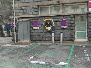 electric car &amp; bike charging station