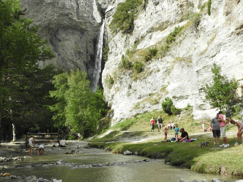 © Cascade Saint-Benoît à Villarodin-Bourget - HMVT