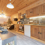 © la norma chalet la tanière enchantée location 8 personnes d'andrea laetitia - HMVT