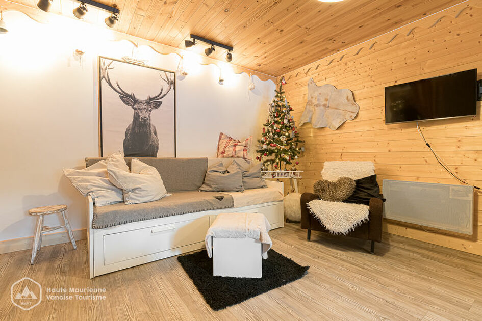 © la norma chalet la tanière enchantée location 8 personnes d'andrea laetitia - HMVT