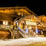 la-norma-winter-exterior-view-restaurant-le-cairn - Le Cairn