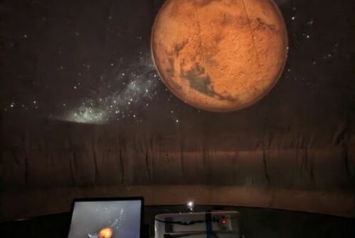 Soirée astronomie dans un planétarium