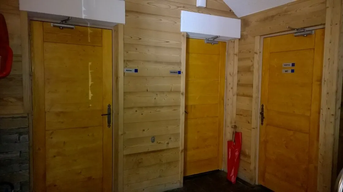 Public restrooms - OT La Norma - AB