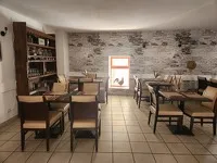 © Restaurant La Cascade in Avrieux - Eetkamer