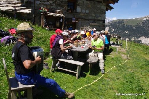 Randonnée familiale à l'alpage de Montbas