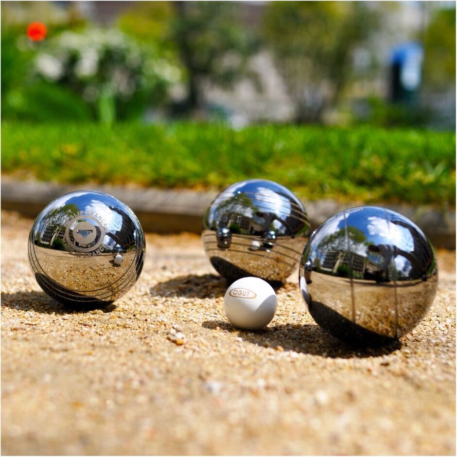 © Concours de pétanque en doublette à La Norma - Pixabay