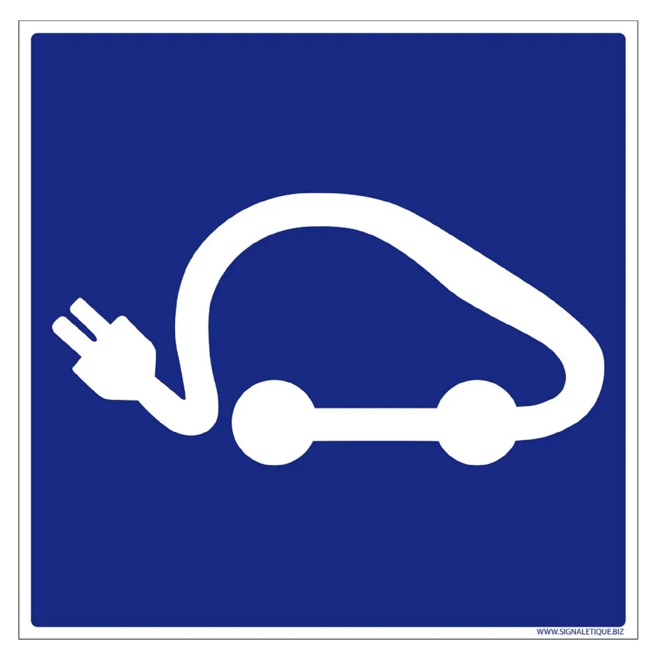 © Borne de recharge pour véhicule électrique_Avrieux - code de la route
