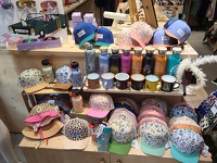 © Ticia, winkel met kleding en accessoires in La Norma - Lbb