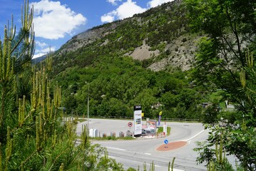 © modane-fourneau-station-essence-intermarche - Office de tourisme de Haute Maurienne Vanoise - Ingrid Pauwels-Etiévant